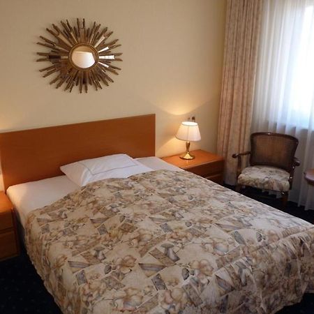 Hanau Hotel Brunnenhof מראה חיצוני תמונה