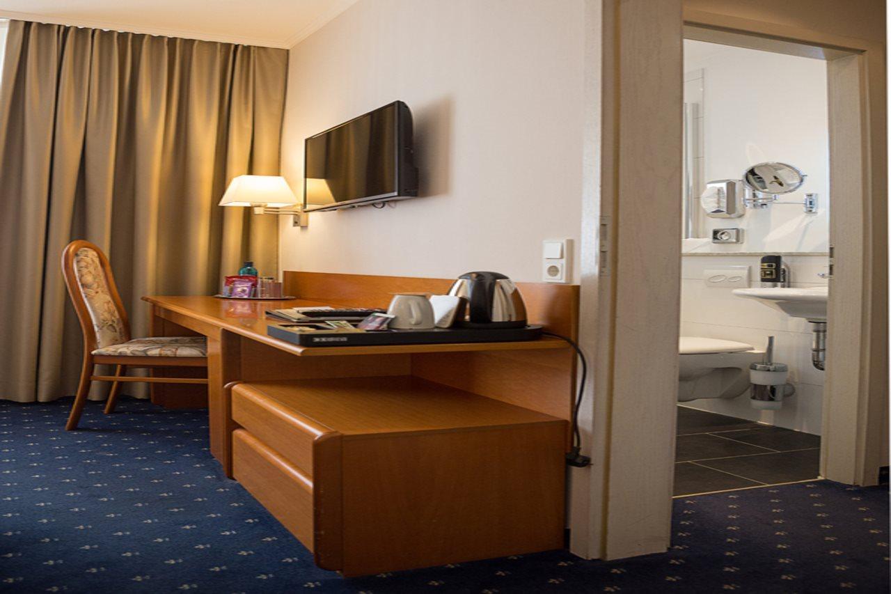 Hanau Hotel Brunnenhof מראה חיצוני תמונה