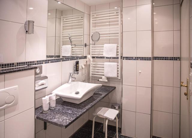 Hanau Hotel Brunnenhof מראה חיצוני תמונה